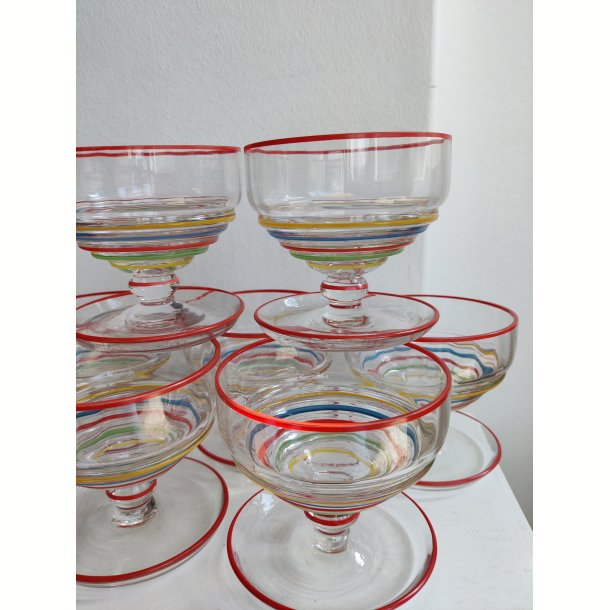 7 farverige glas dessertsk�le, 1930-1950