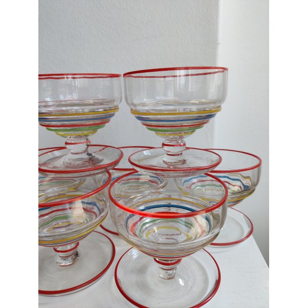 7 farverige glas dessertsk�le, 1930-1950