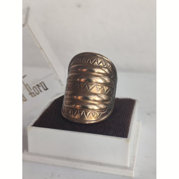 Finsk bronzering fra Kalevala Koru i org. �ske