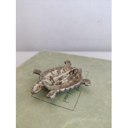 Vintage broche med skildpadde