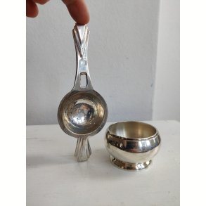 Tesi med undersk�l, fors�lvet metal