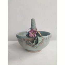 Keramiksk�l med blomsterfigurer, 1948-1956