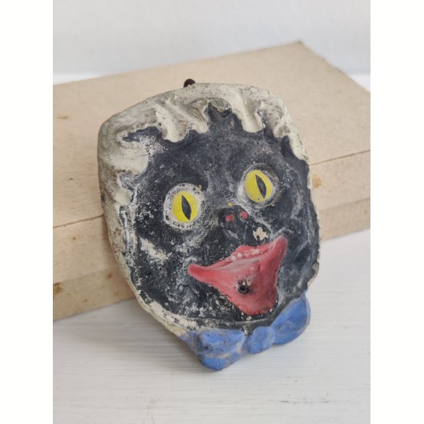 Mystisk kattehoved med krog