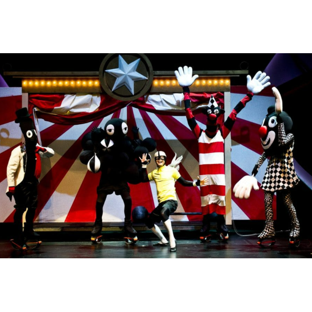 Rekvisithoved / k�mpe maske fra Cykelmyggen �stre Gasv�rk